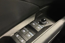 Violetti Audi Q4 e-tron 2024 kuva 18.