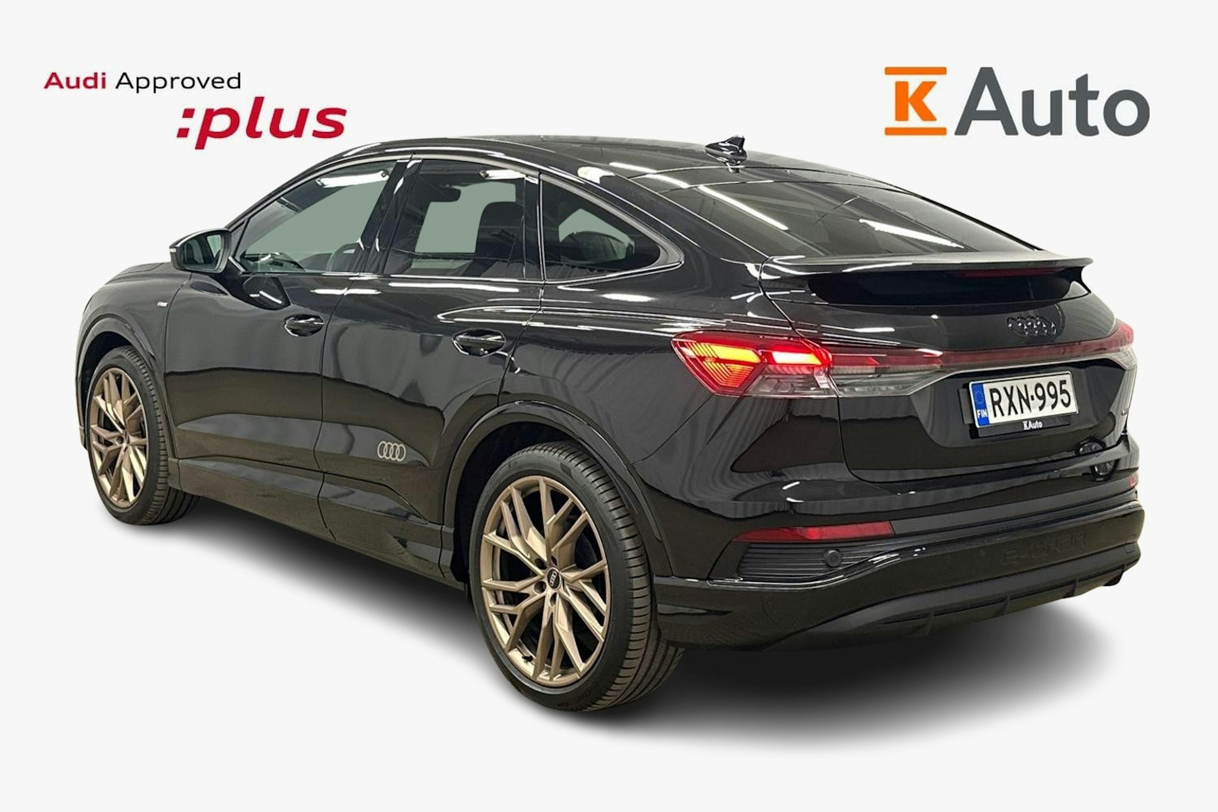 musta Audi Q4 e-tron 2024 kuva 2.