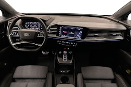 sininen Audi Q4 e-tron 2024 kuva 7.