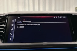 sininen Audi Q4 e-tron 2024 kuva 29.