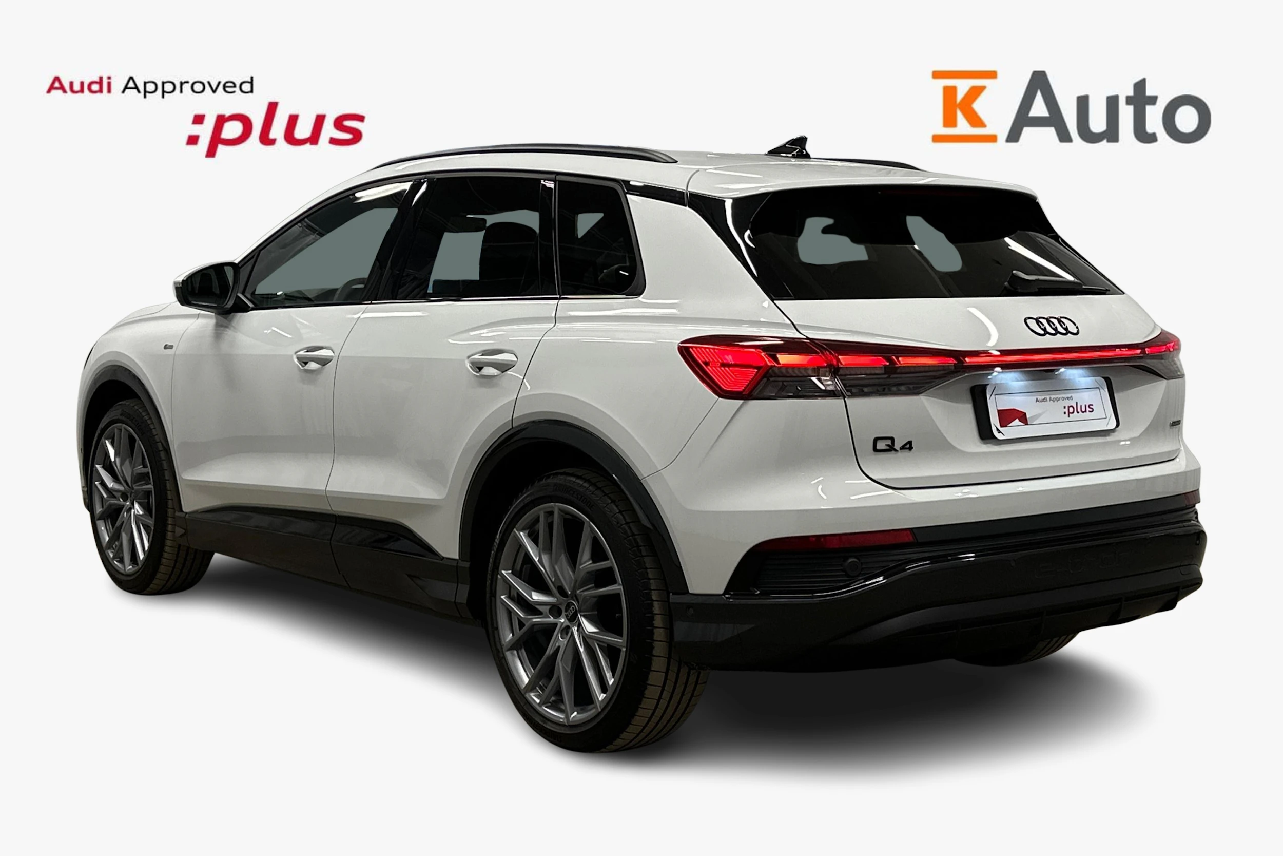 valkoinen Audi Q4 e-tron 2024 kuva 2.