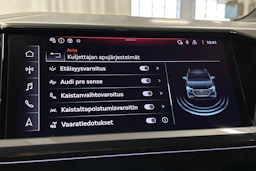 valkoinen Audi Q4 e-tron 2024 kuva 23.