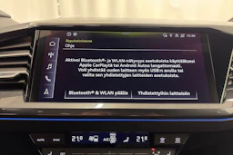 Sininen Audi Q4 e-tron 2024 kuva 27.