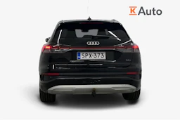 musta Audi Q4 e-tron 2024 kuva 4.
