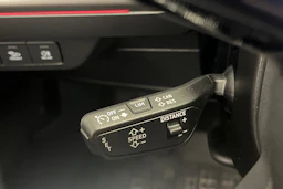 musta Audi Q4 e-tron 2024 kuva 25.