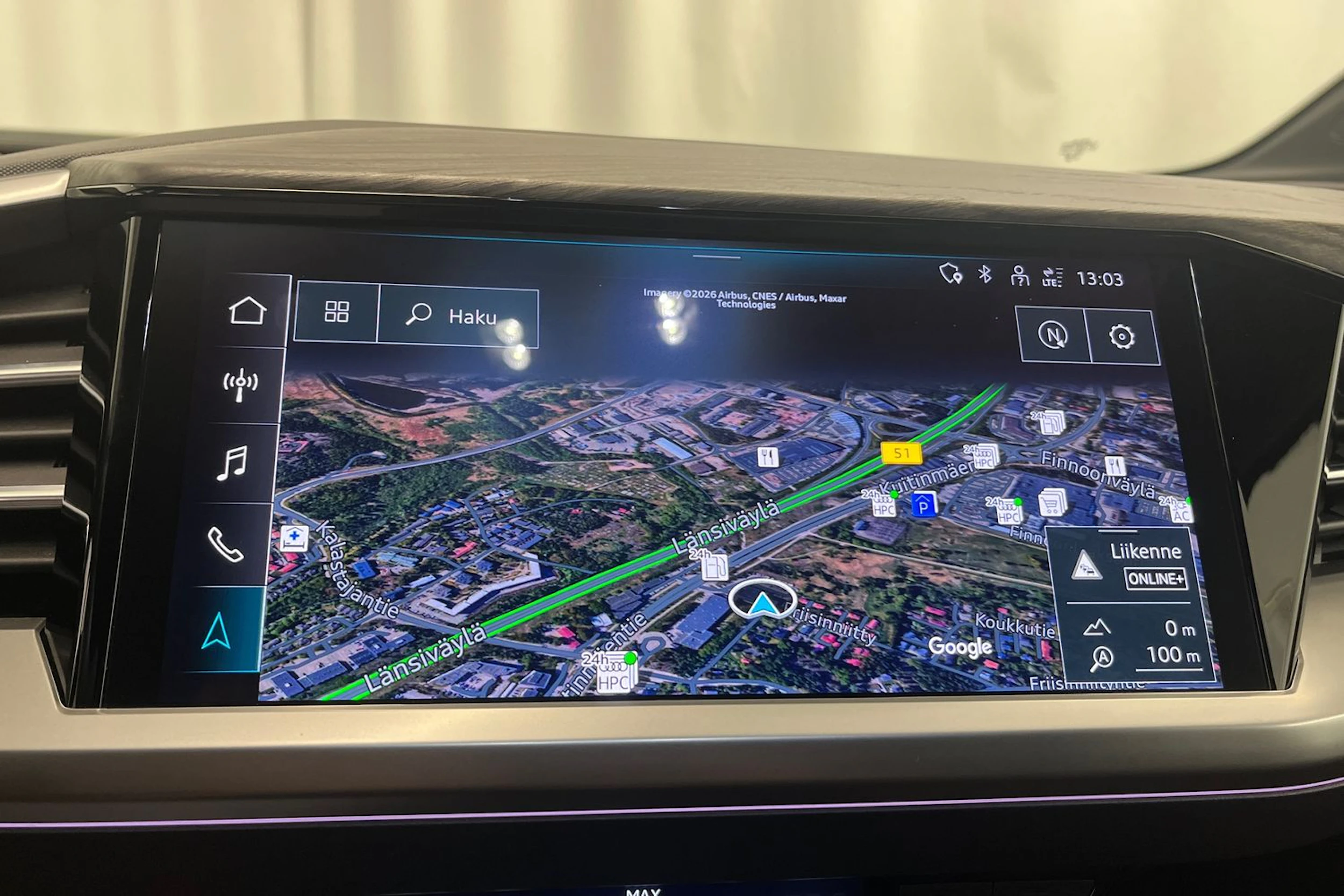 musta Audi Q4 e-tron 2024 kuva 26.