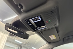 met. musta Audi Q4 e-tron 2024 kuva 28.