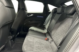 harmaa Audi Q4 e-tron 2024 kuva 10.