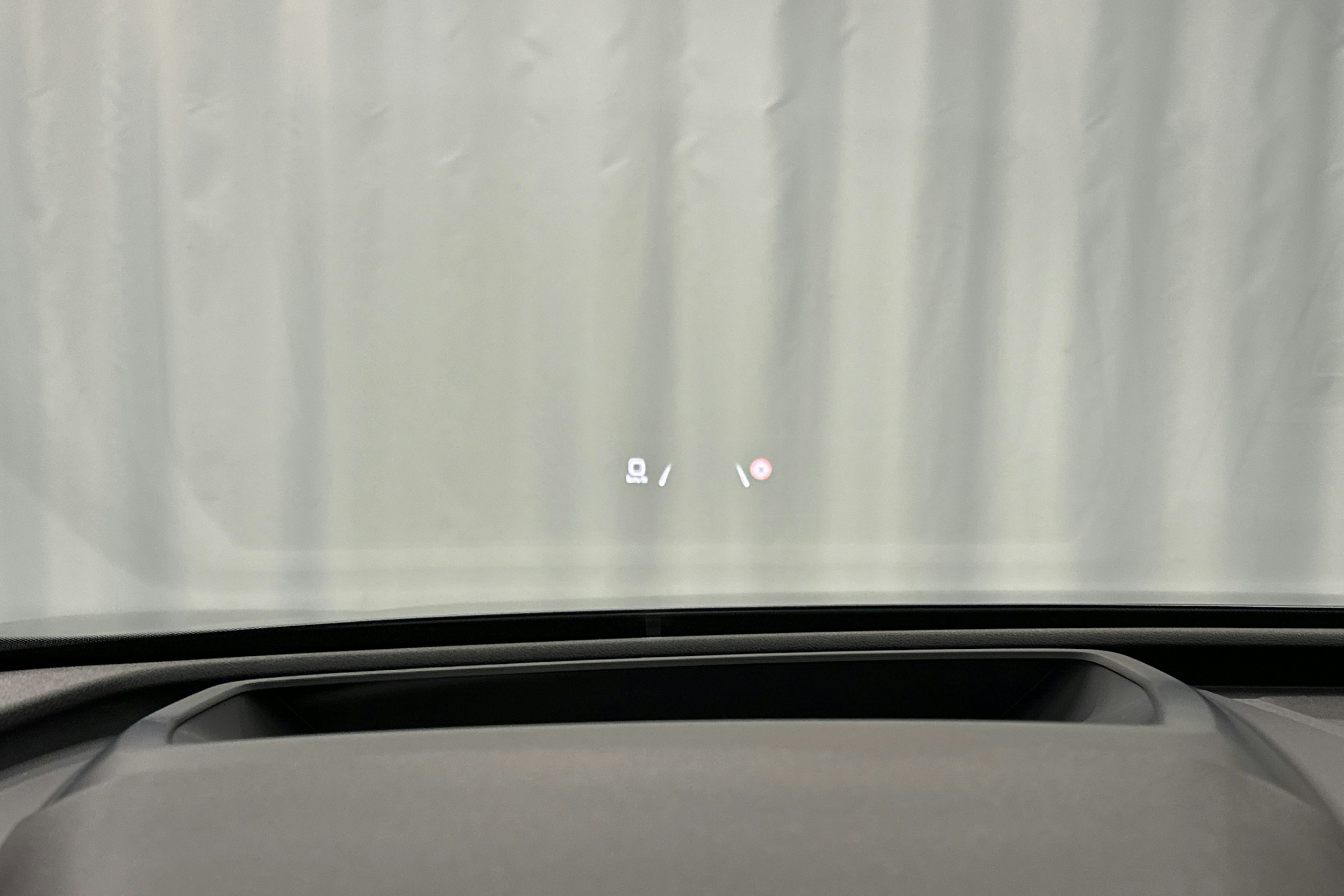 harmaa Audi Q4 e-tron 2024 kuva 16.