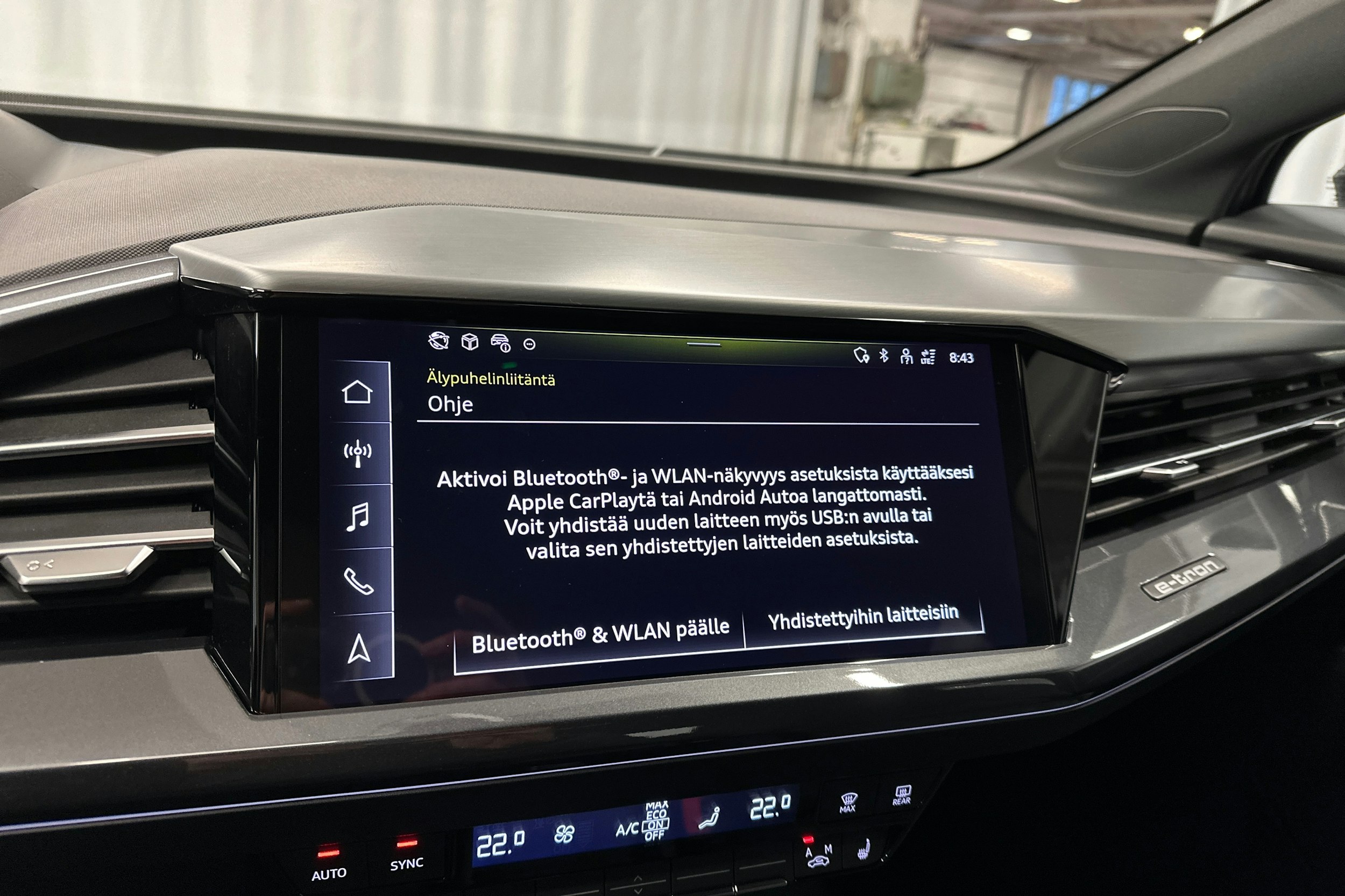 harmaa Audi Q4 e-tron 2024 kuva 20.