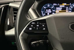 musta Audi Q4 e-tron 2024 kuva 14.