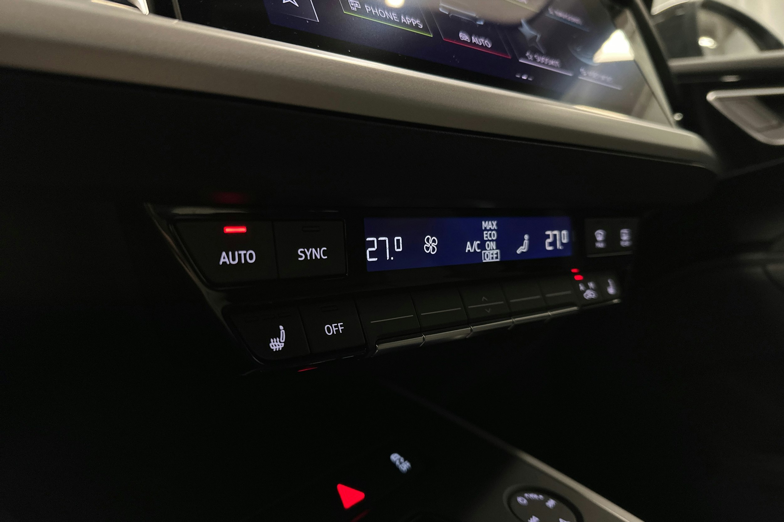 musta Audi Q4 e-tron 2024 kuva 22.