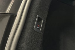 musta Audi Q4 e-tron 2024 kuva 28.