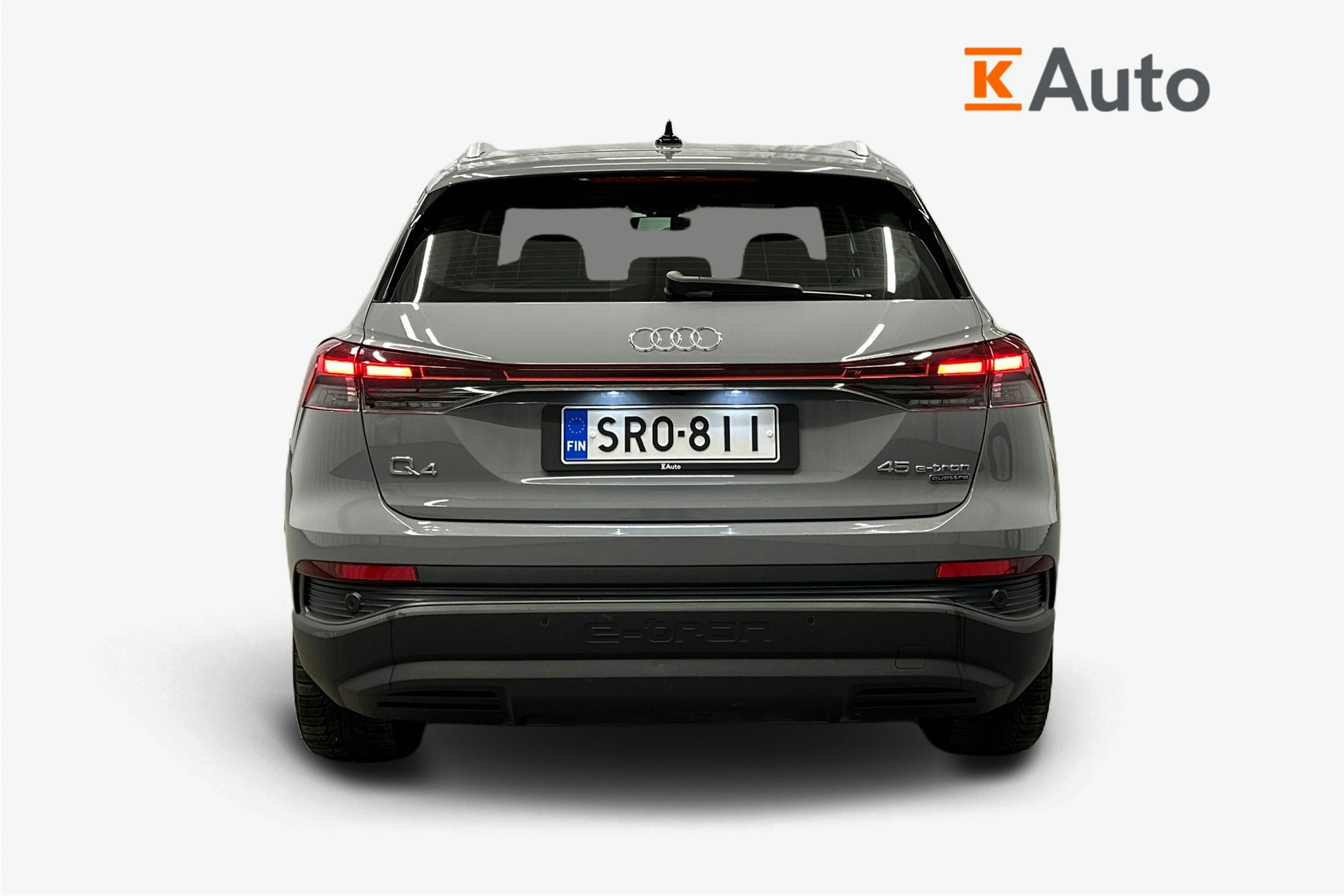harmaa Audi Q4 e-tron 2024 kuva 3.