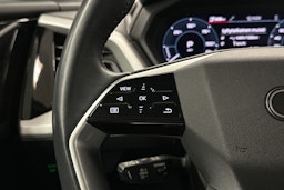 harmaa Audi Q4 e-tron 2024 kuva 14.