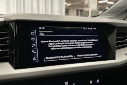 harmaa Audi Q4 e-tron 2024 kuva 17.