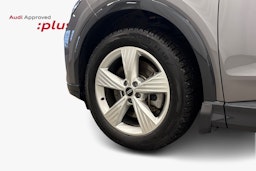 harmaa Audi Q4 e-tron 2024 kuva 11.