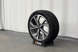 harmaa Audi Q4 e-tron 2024 kuva 12.