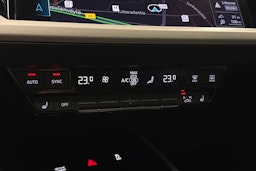 harmaa Audi Q4 e-tron 2024 kuva 24.