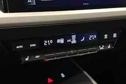 musta Audi Q4 e-tron 2024 kuva 29.