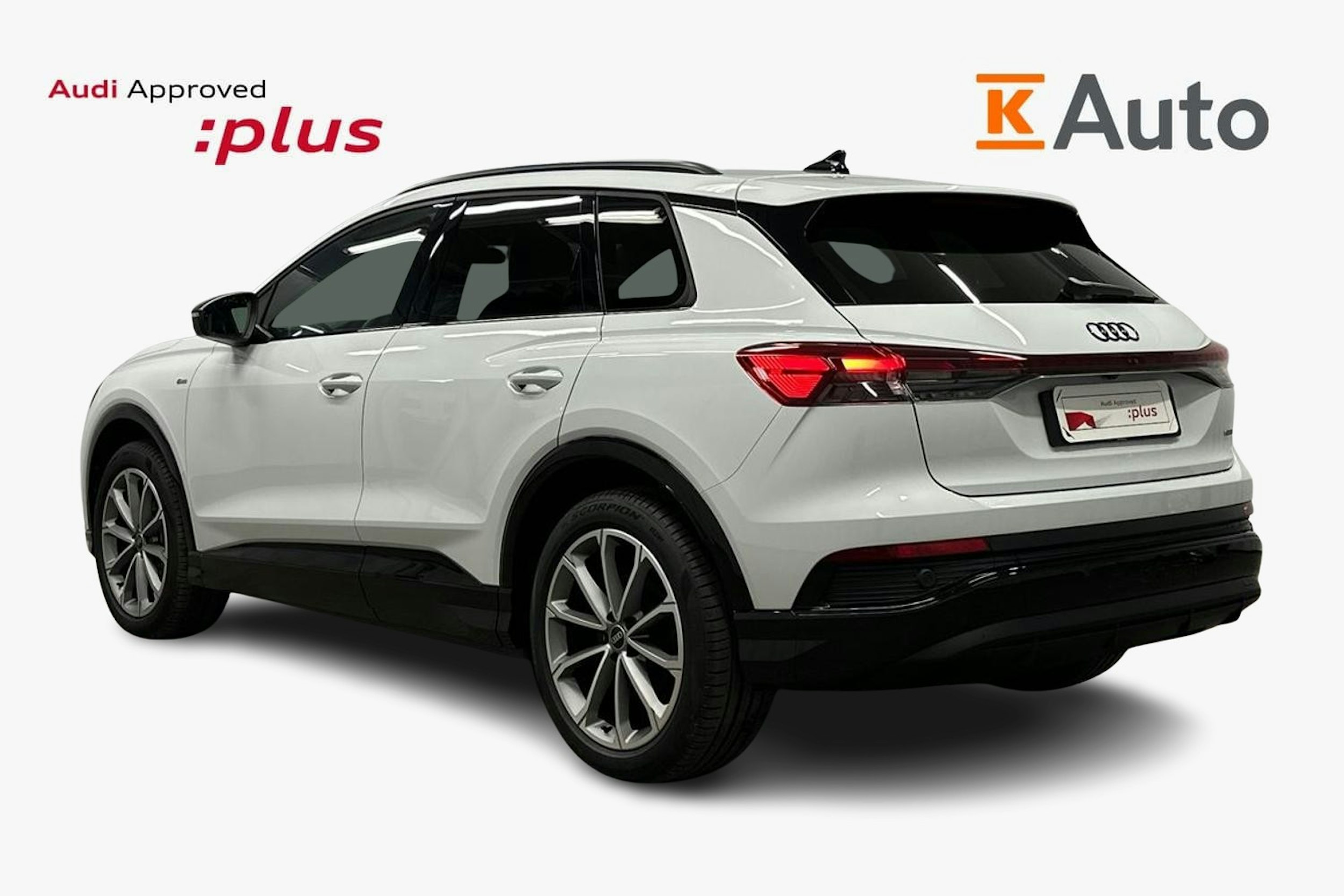 valkoinen Audi Q4 e-tron 2024 kuva 2.
