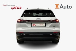 valkoinen Audi Q4 e-tron 2024 kuva 3.