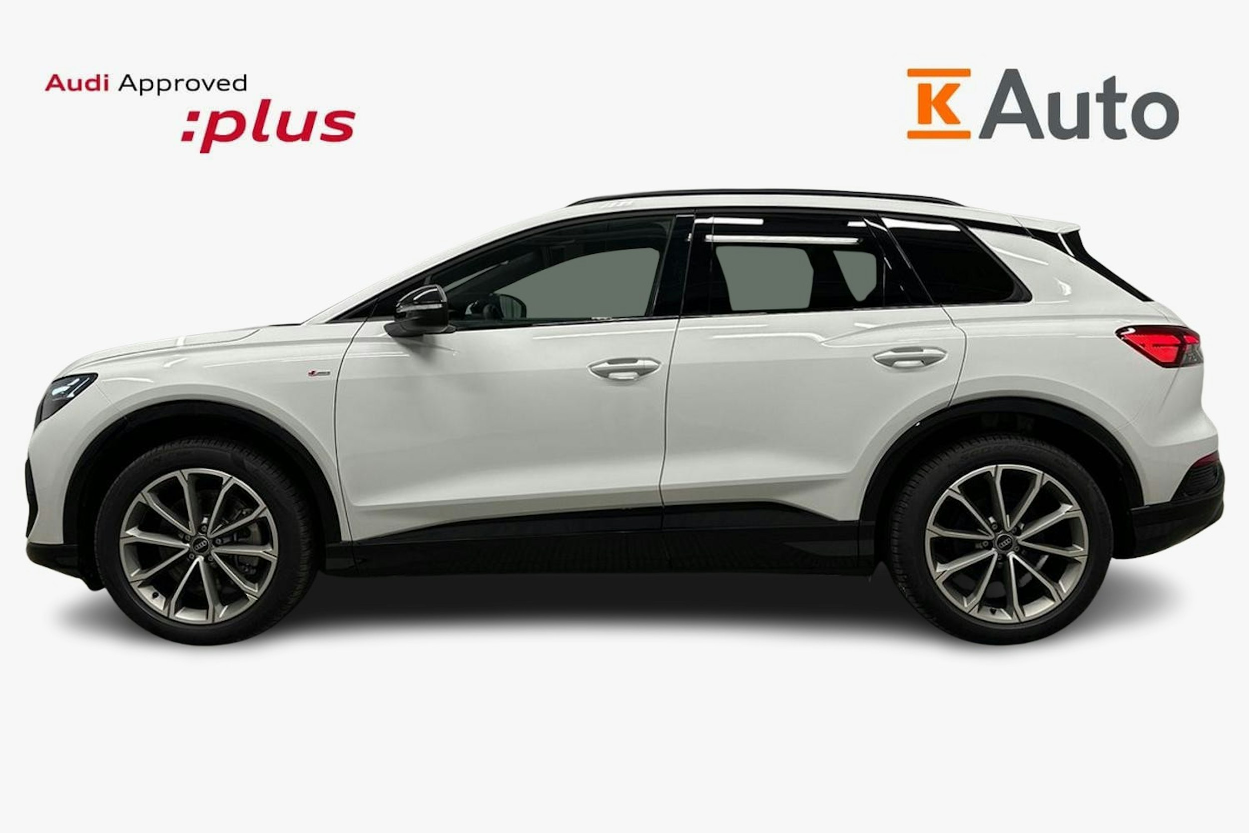 valkoinen Audi Q4 e-tron 2024 kuva 6.