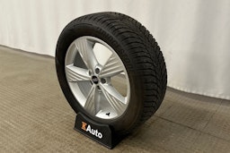 valkoinen Audi Q4 e-tron 2024 kuva 12.
