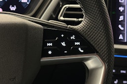 valkoinen Audi Q4 e-tron 2024 kuva 16.