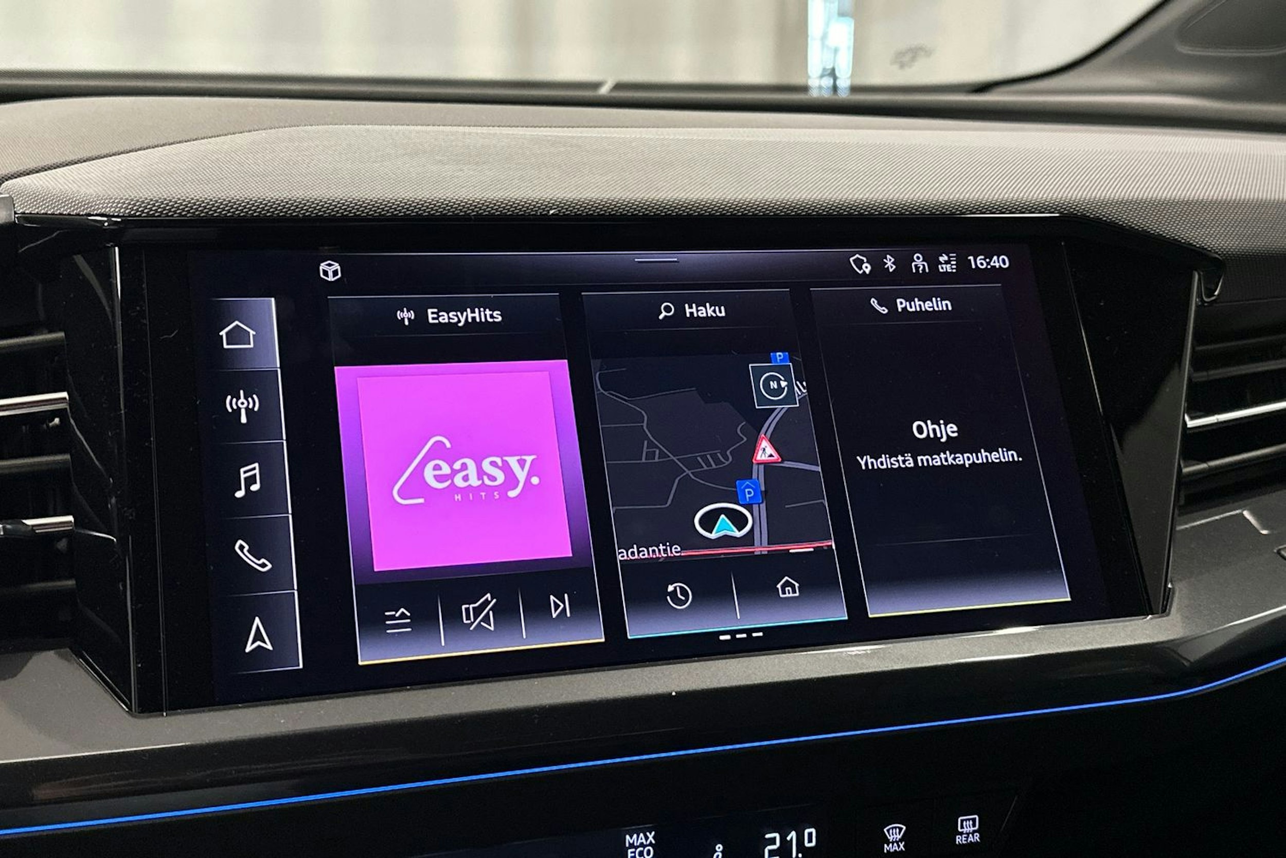 valkoinen Audi Q4 e-tron 2024 kuva 18.