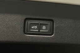 valkoinen Audi Q4 e-tron 2024 kuva 34.