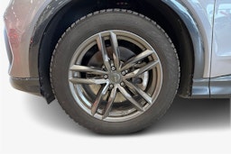 harmaa Audi Q4 e-tron 2024 kuva 11.