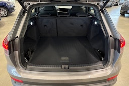 harmaa Audi Q4 e-tron 2024 kuva 14.