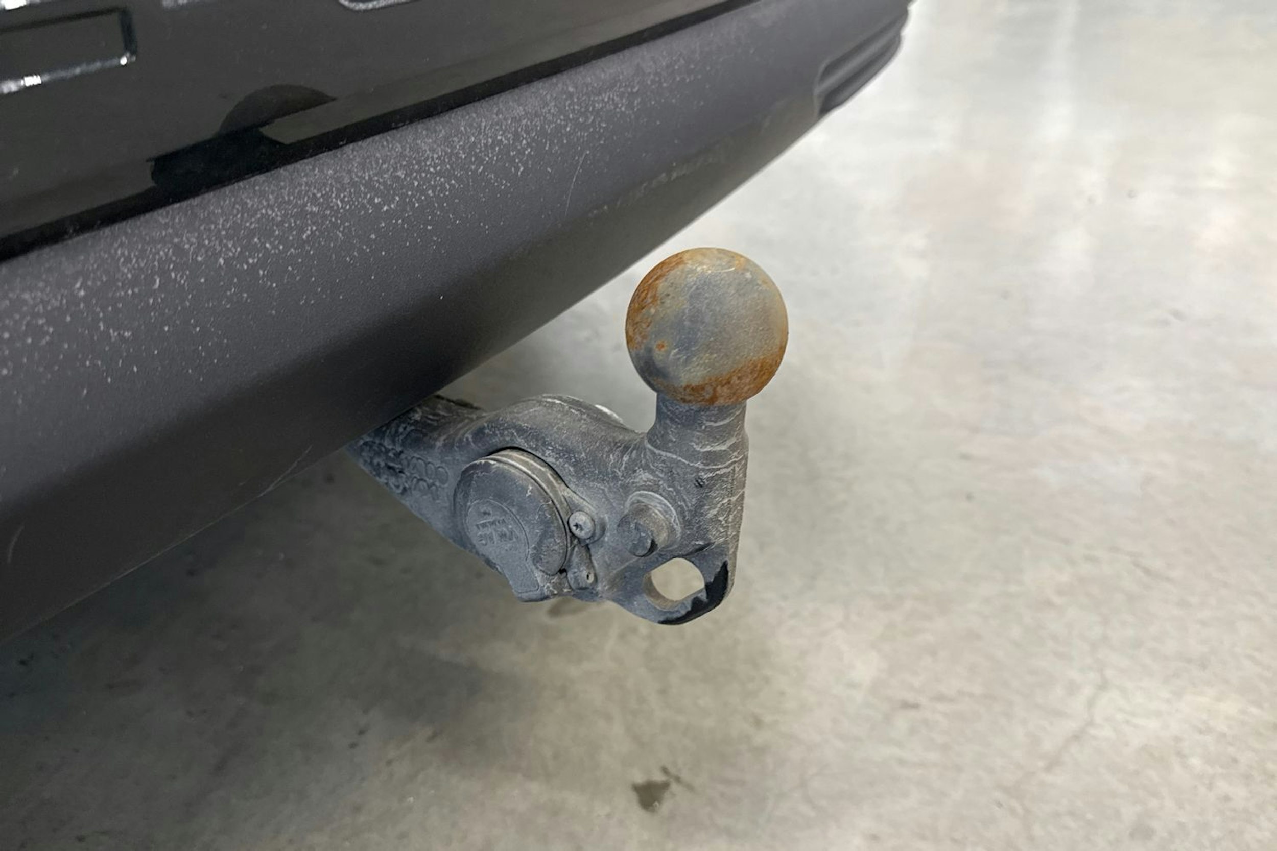 harmaa Audi Q4 e-tron 2024 kuva 16.