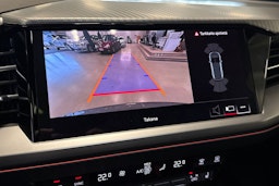 harmaa Audi Q4 e-tron 2024 kuva 26.