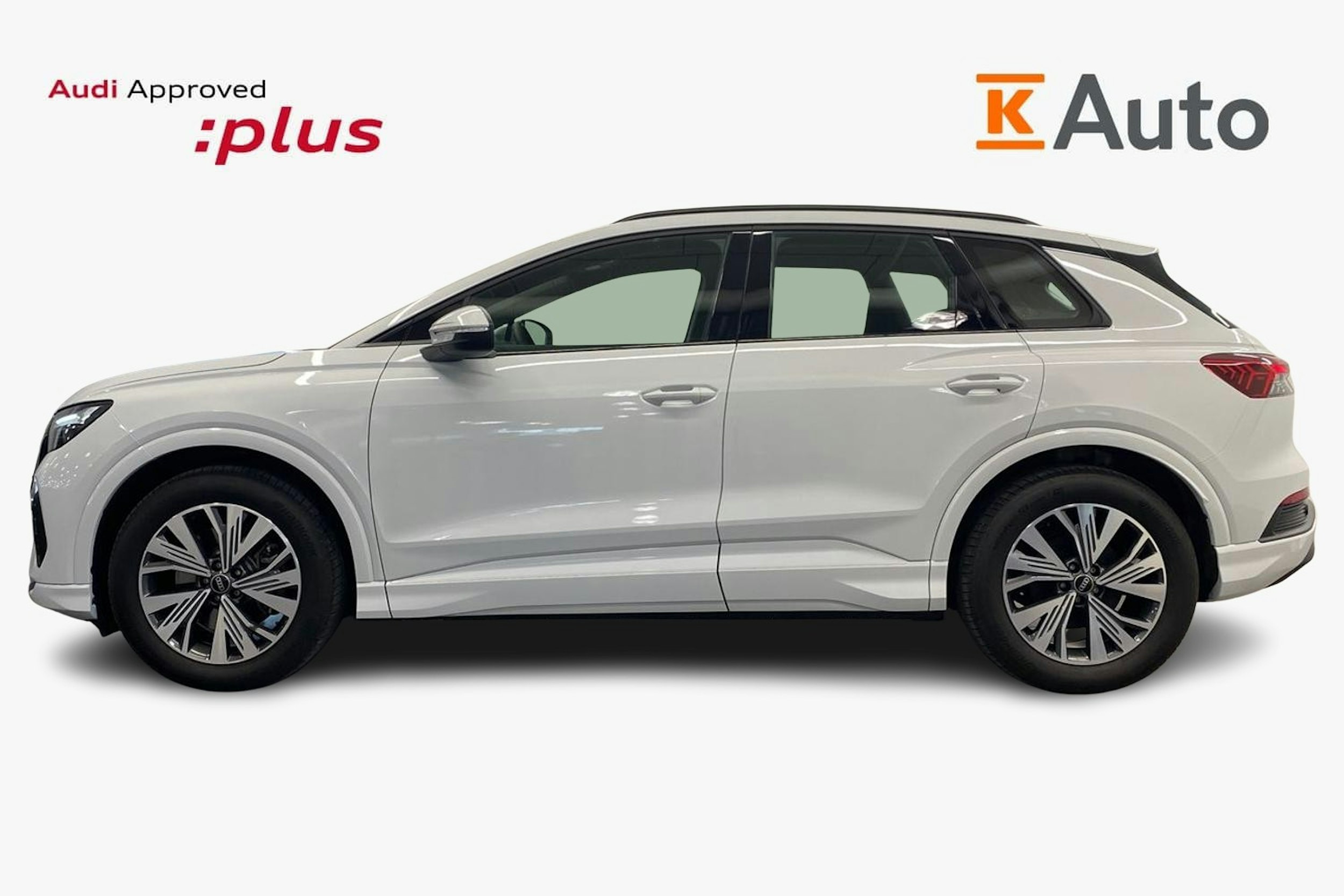 valkoinen Audi Q4 e-tron 2024 kuva 6.