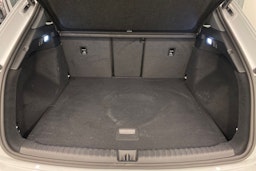 valkoinen Audi Q4 e-tron 2024 kuva 26.