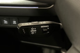 musta Audi Q4 e-tron 2024 kuva 17.