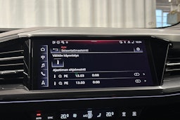 musta Audi Q4 e-tron 2024 kuva 24.