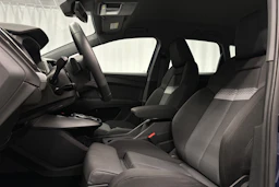 sininen Audi Q4 e-tron 2024 kuva 23.