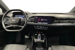 harmaa Audi Q4 e-tron 2024 kuva 7.