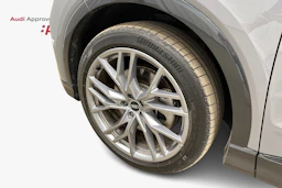 harmaa Audi Q4 e-tron 2024 kuva 9.