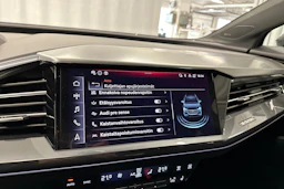 harmaa Audi Q4 e-tron 2024 kuva 18.