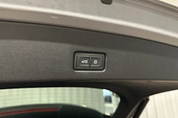 harmaa Audi Q4 e-tron 2024 kuva 27.