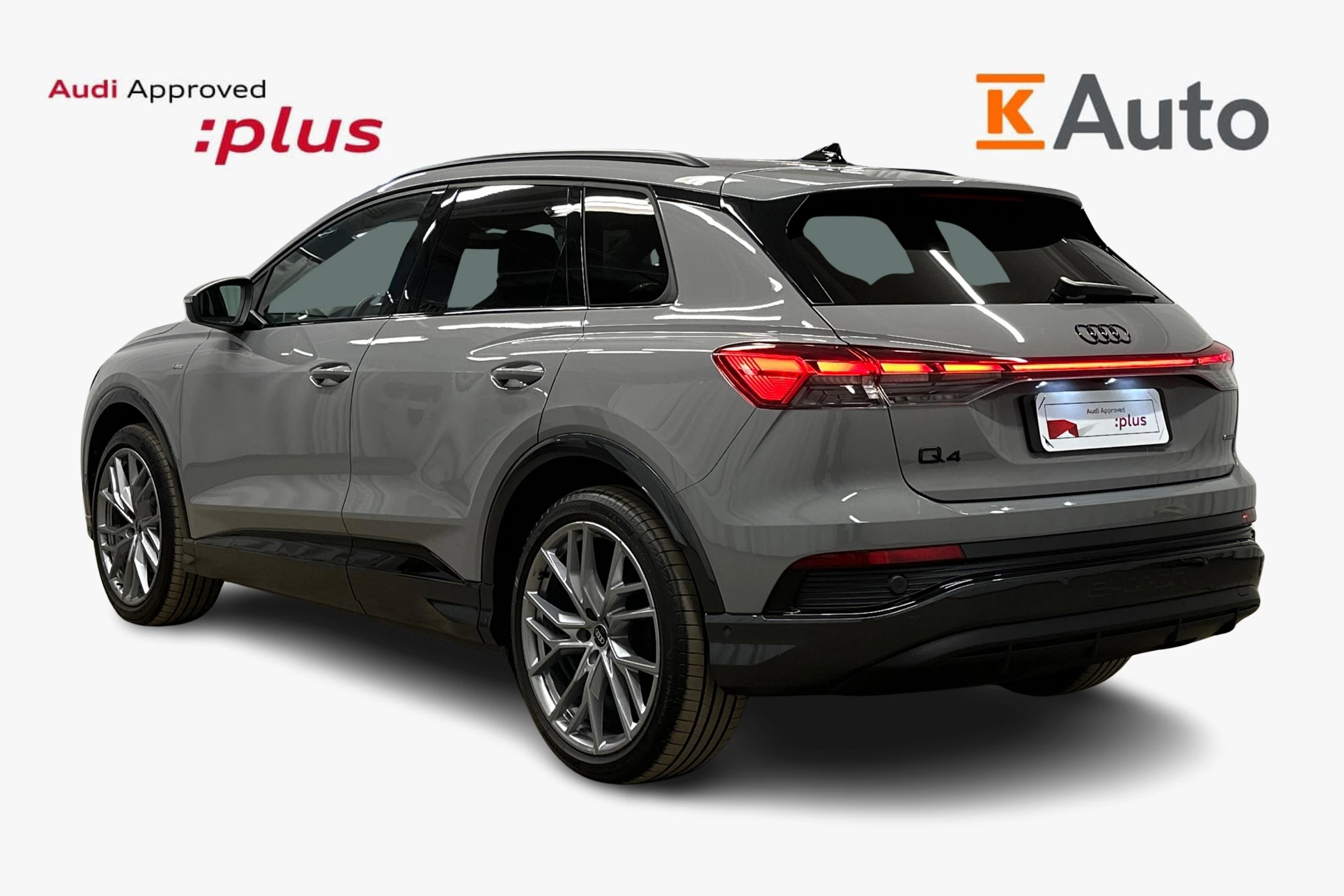 harmaa Audi Q4 e-tron 2024 kuva 2.