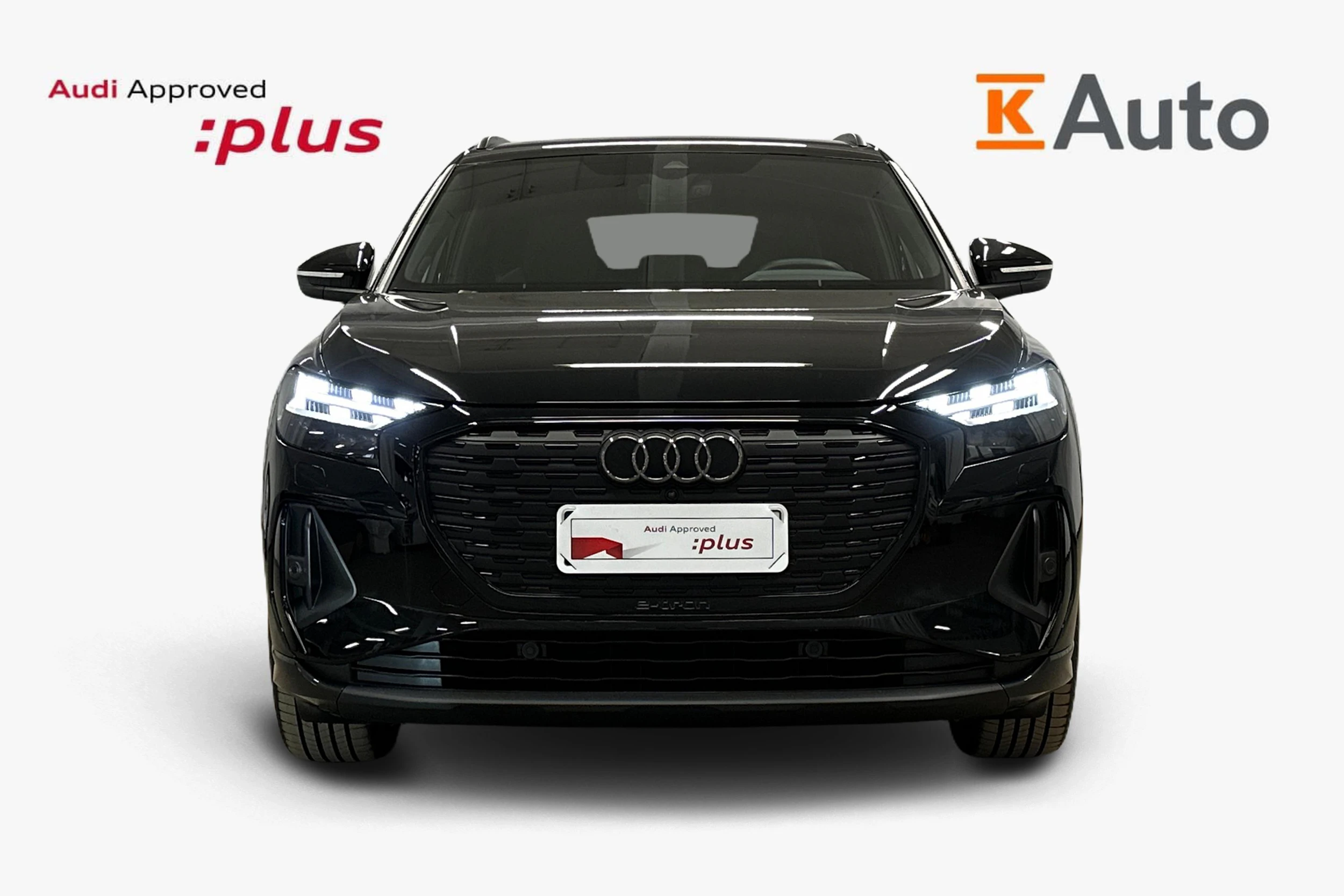 musta Audi Q4 e-tron 2024 kuva 4.