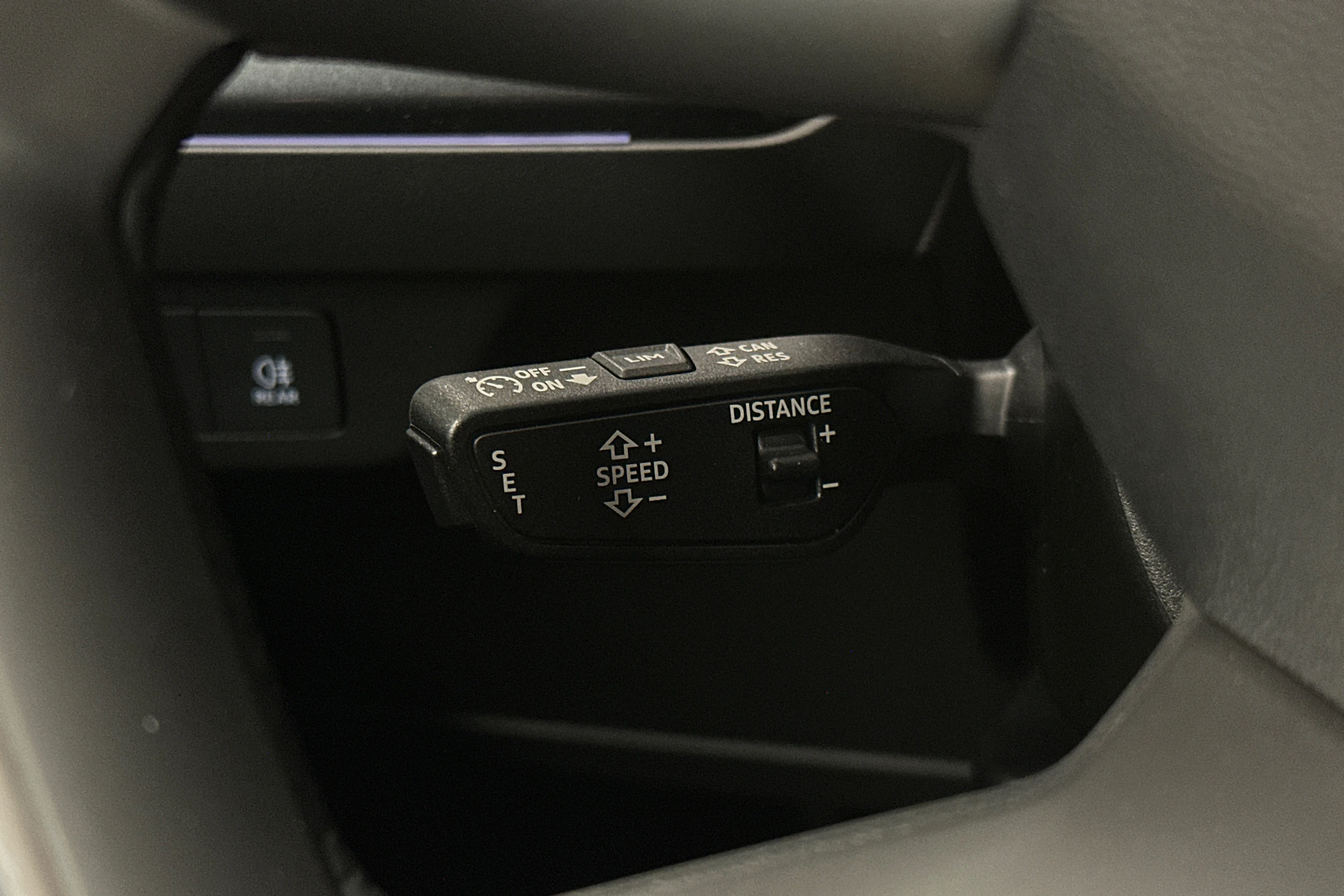 musta Audi Q4 e-tron 2024 kuva 19.