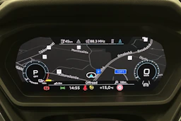 musta Audi Q4 e-tron 2024 kuva 20.