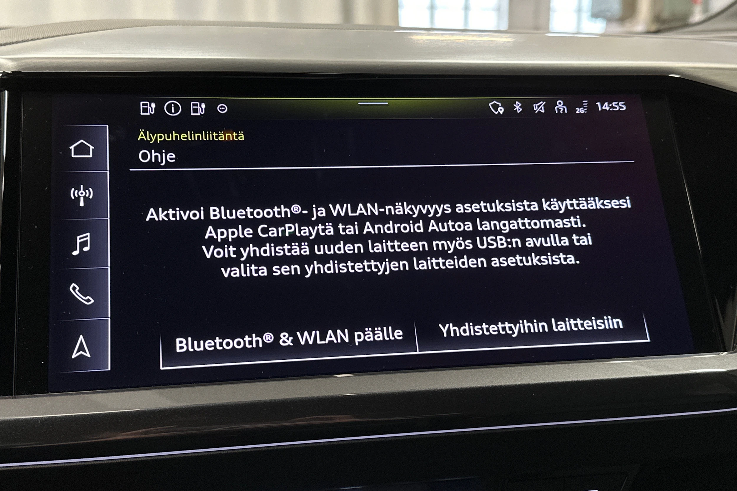 musta Audi Q4 e-tron 2024 kuva 22.