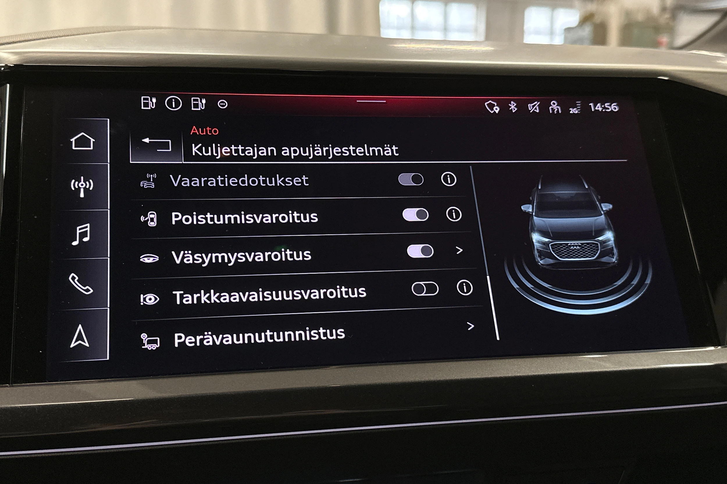 musta Audi Q4 e-tron 2024 kuva 26.